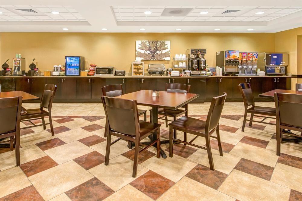 Comfort Inn & Suites Frisco East - Mckinney Bagian luar foto